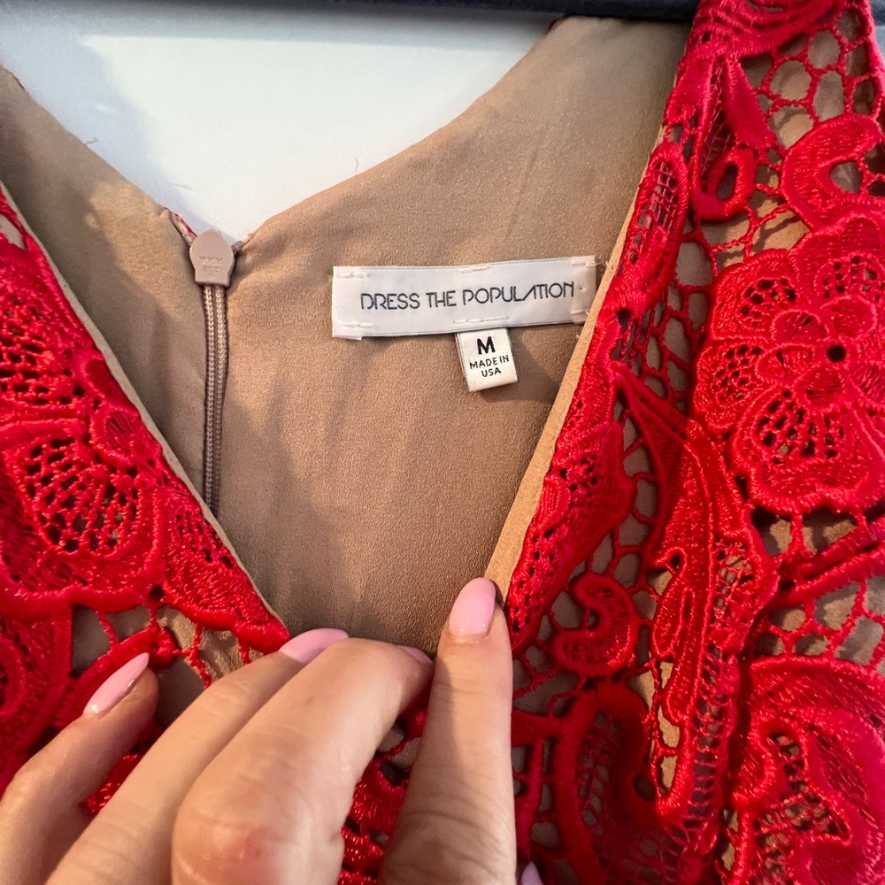 Dress the Population red lace cocktail dress in size M